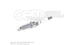 Spark plug 'longlife' 101905622A