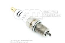 Spark plug 'longlife' Audi A6/S6/Avant/Quattro 4F 101905631A (1)